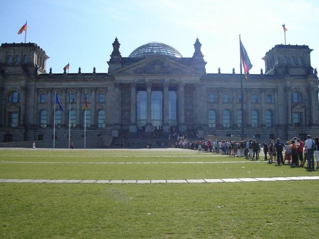berlim parlamento fila