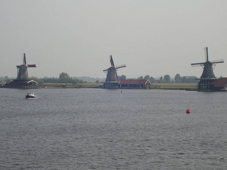 Moinhos em Zaanse Schans perto amsterdam