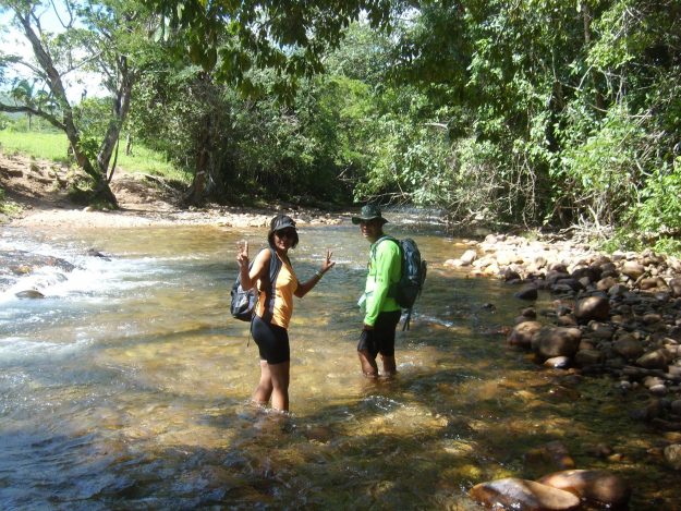 caminho para a cachoeira do segredo