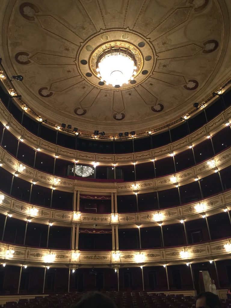 viagem ao uruguai Teatro Solis