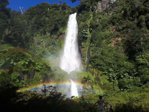 Salto El León, em Pucón.