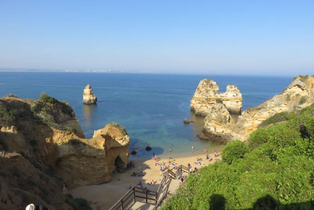 praia do camilo lagos portugal