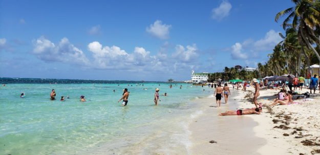 Praia de Spratt Bight San Andres