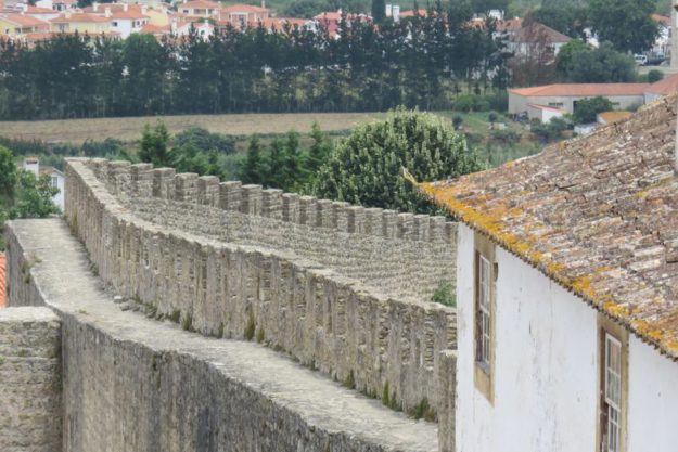 o que fazer em óbidos muralha
