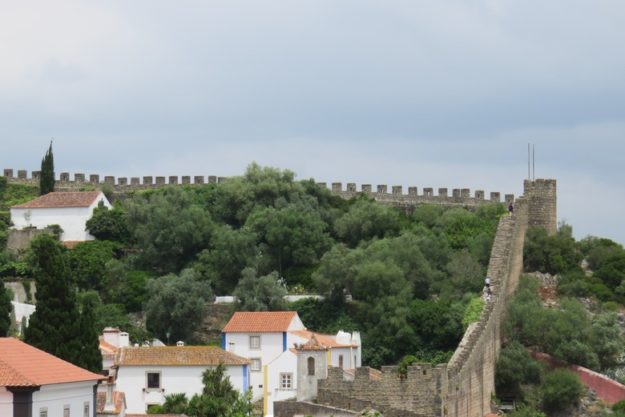 o que fazer em óbidos muralha