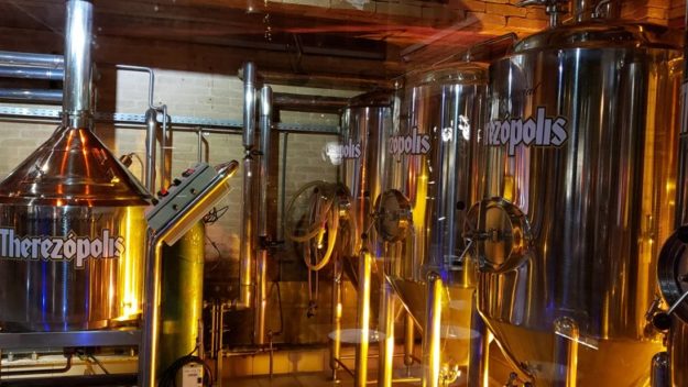 toneis cervejaria therezopolis