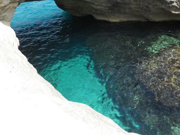 Ilha de Milos, Papafragas