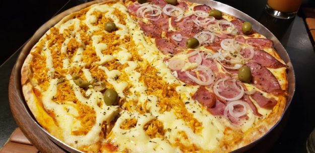 onde comer em barreirinhas pizza bambaê
