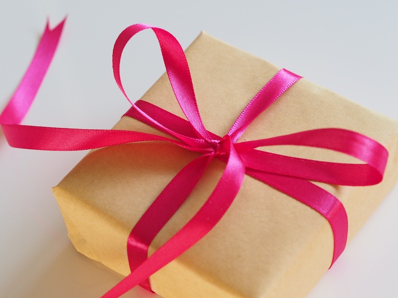 presentes para quem gosta de viajar presente laço rosa