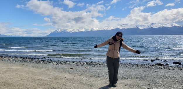 lago fagnano mulher expedicao 4x4 ushuaia